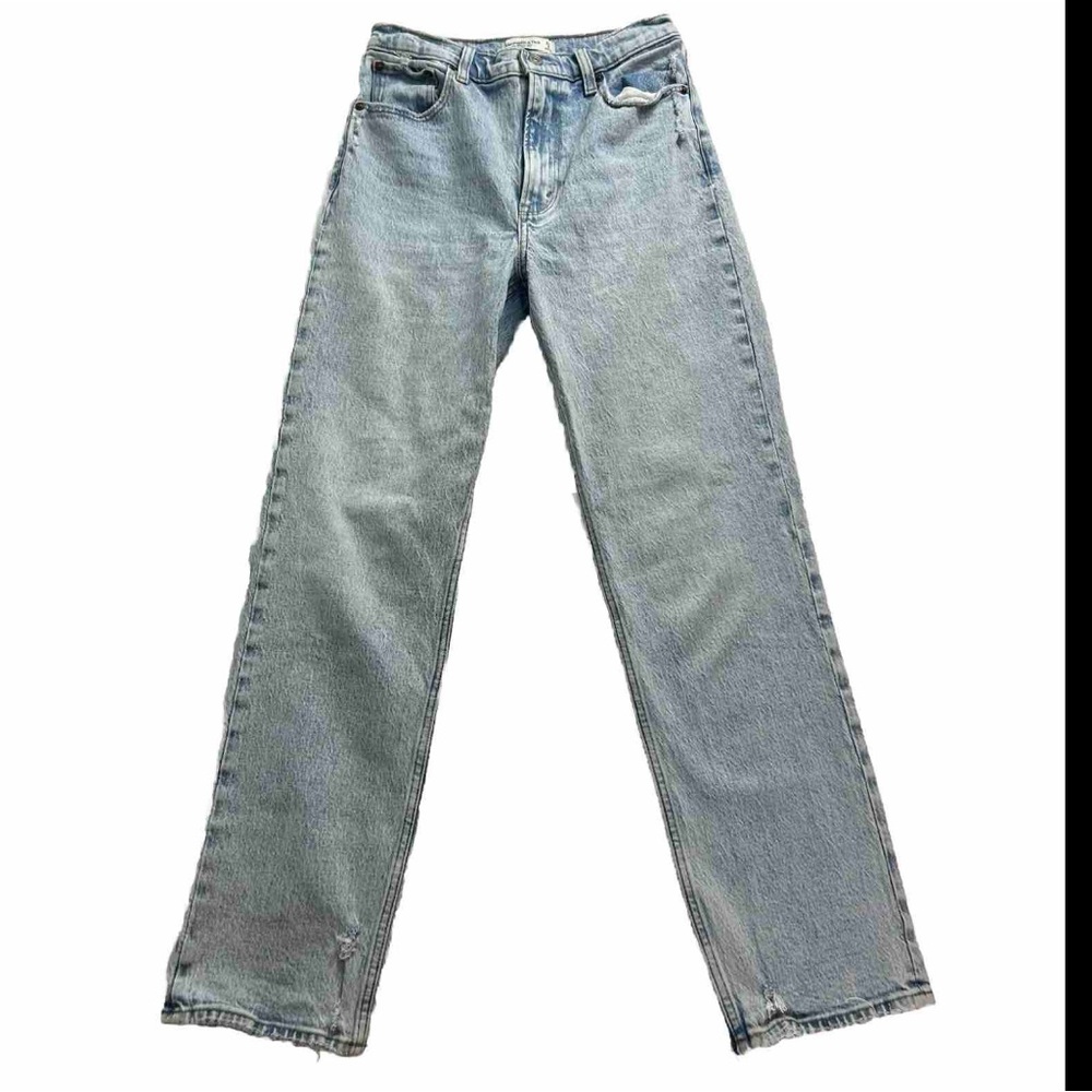 Abercrombie & Fitch 90s Straight Leg Ultra  High Rise Jeans